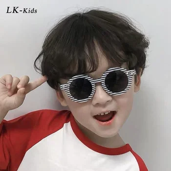 LongKeeper Trendy pentru Copii ochelari de Soare Baieti Fete Diamant Rotund Dungă Cadru Ochelari de Soare Copii UV400 Eyewears Nuante Okulary